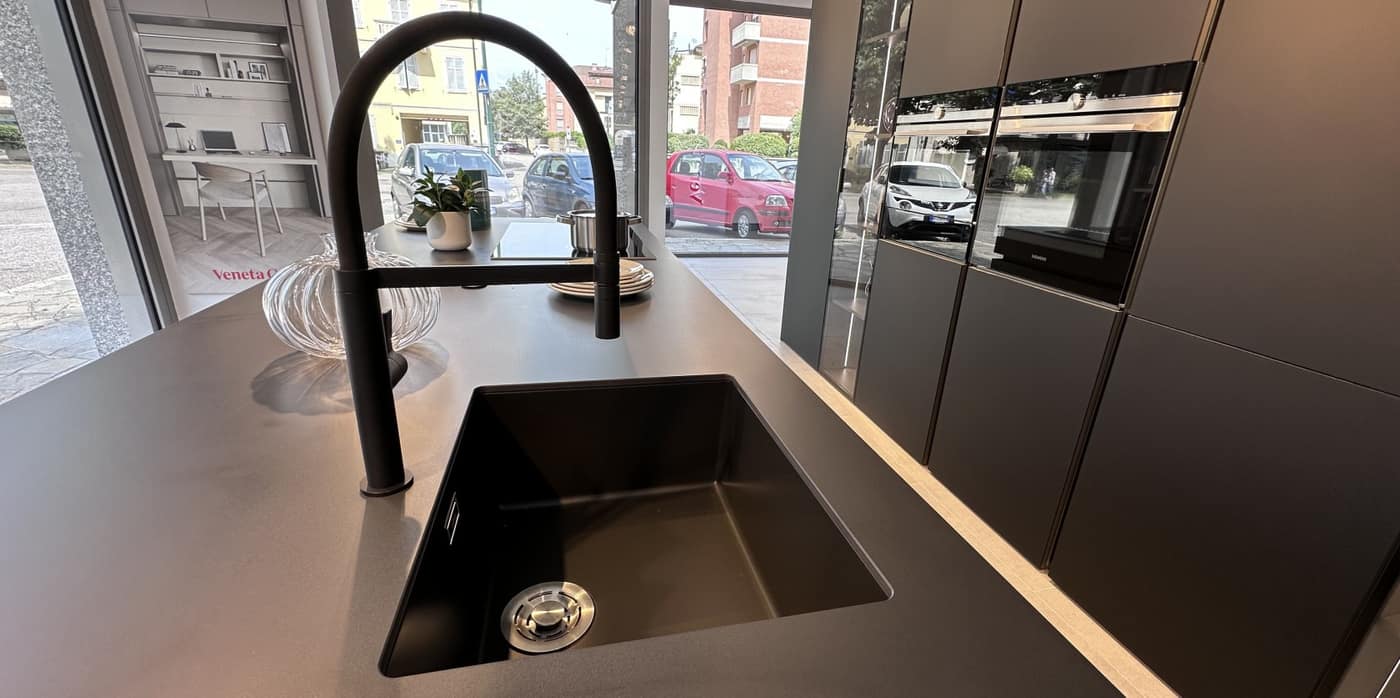 Cucina Iconica — Veneta Cucine Casale Monferrato